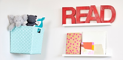 Create a book wall with Command™ Quartz Picture Ledges
